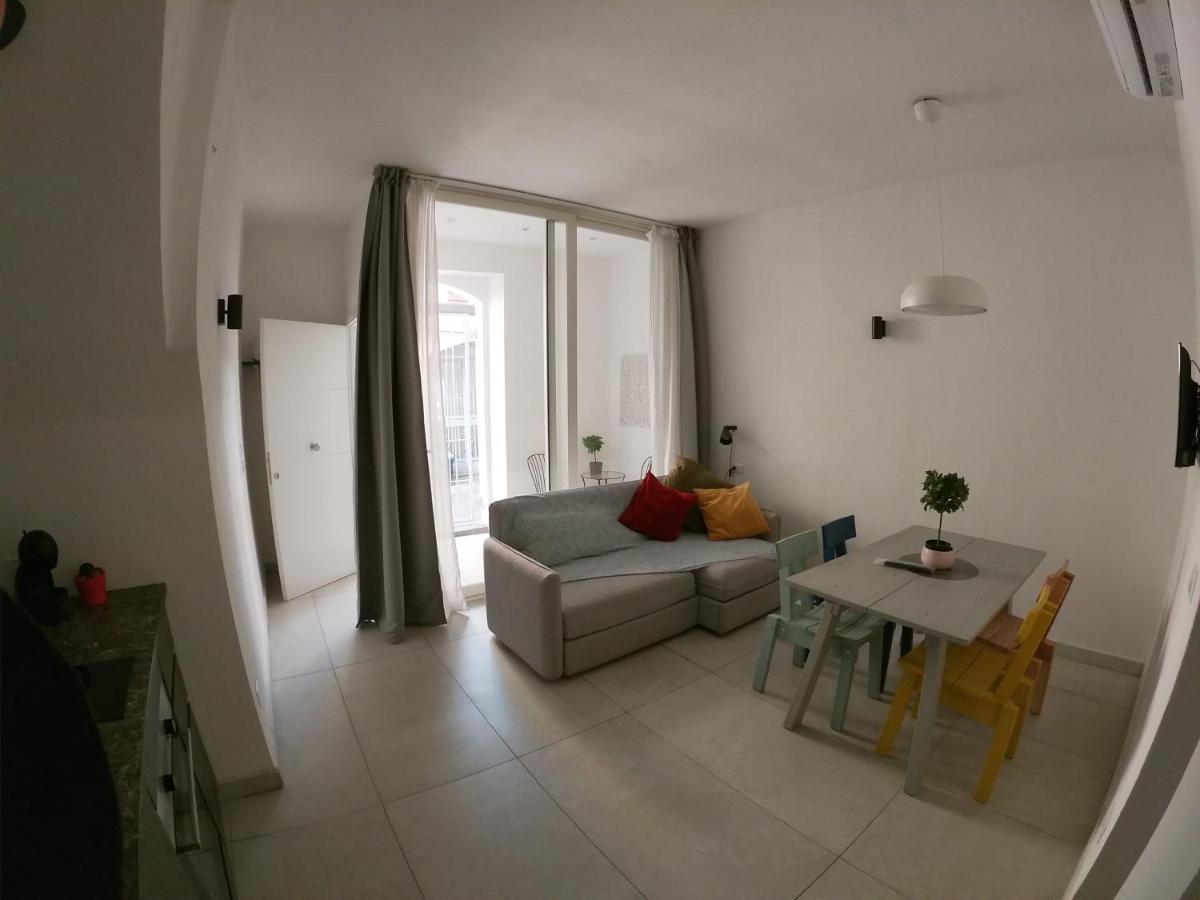 Appartamento Casa Abbatuzzu Acireale Esterno foto